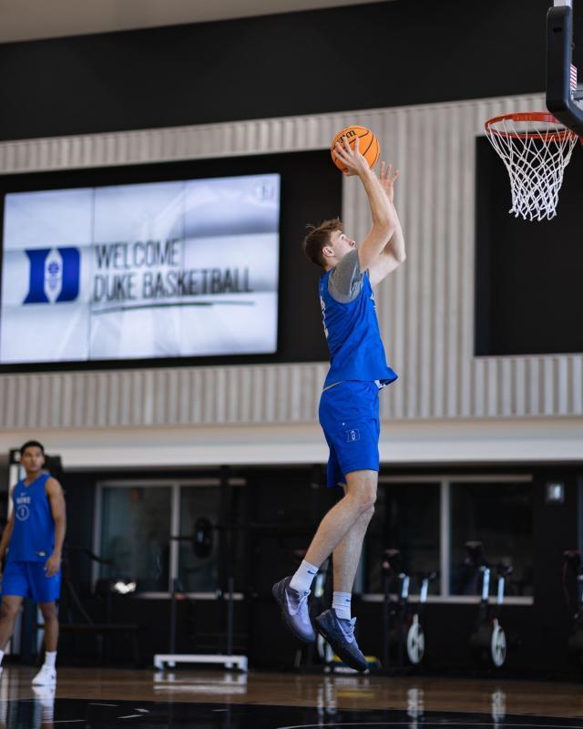 KAIYUNAPP-准状元弗拉格闪耀纽约 篮网绝杀76人和他渐行渐远