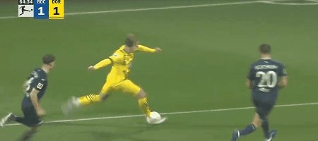 开云下载-德国足协承认判罚错误：多特应获一粒点球