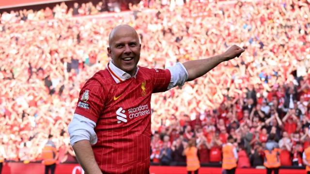 【揭秘】不被看好的斯洛特，为何能带领利物浦夺冠？