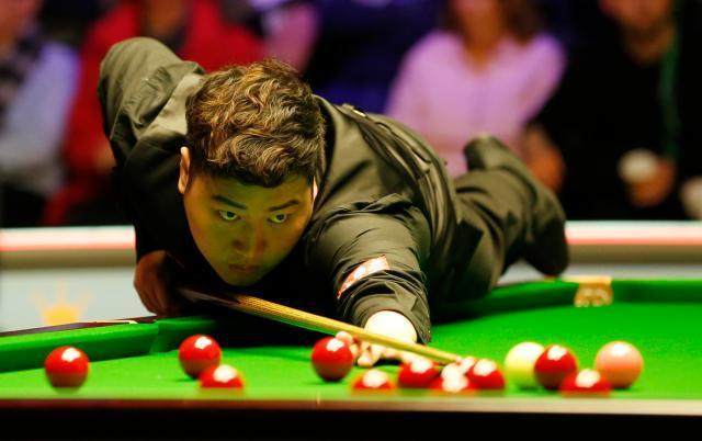 开云APP-冠军联赛颜丙涛强势挺进胜者组 丁俊晖继续征战