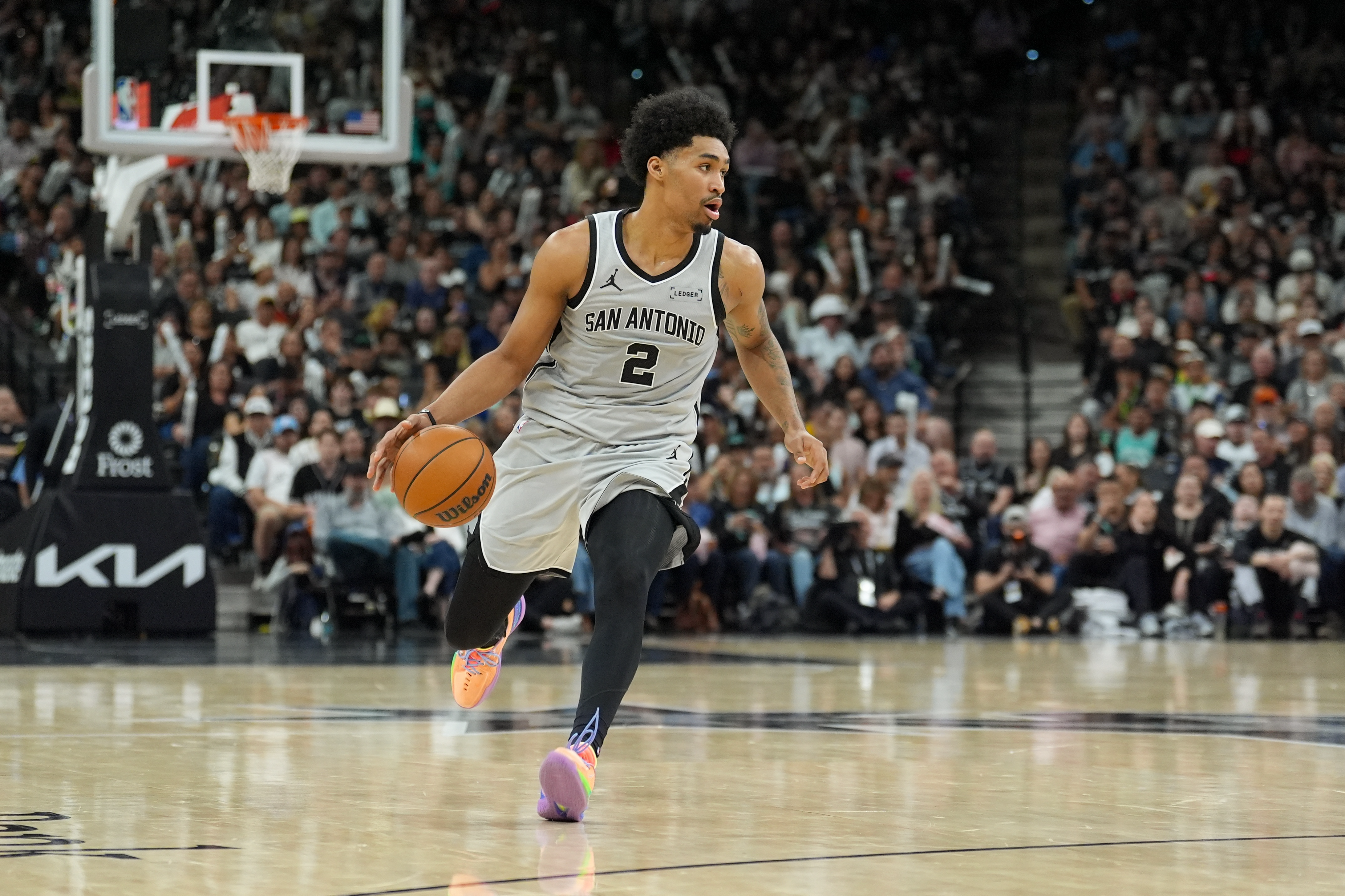 开云体育-为何马刺如此之强？文班受伤，看出答案，榜眼替补都挡不住爆发了|哈珀|科内特|圣安东尼奥马刺队|NBA常规赛|费城76人队_新浪体育_新浪新闻